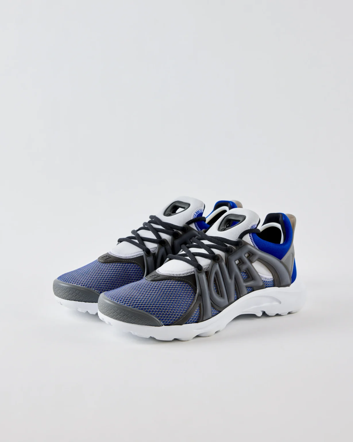 Fendi Tag Sneakers