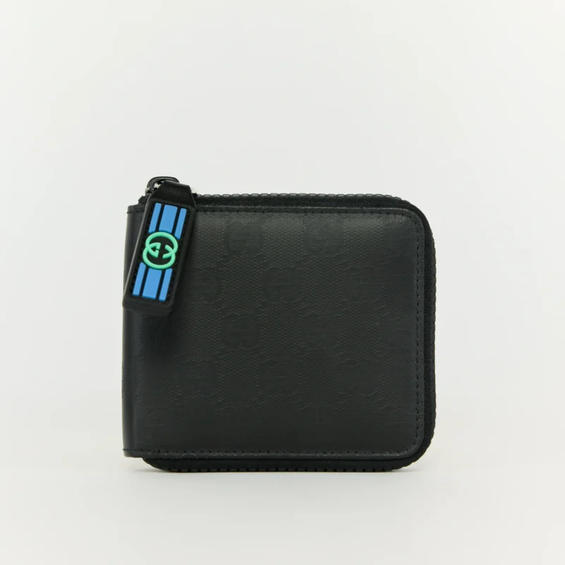Gucci GG Supreme Canvas Zip Wallet
